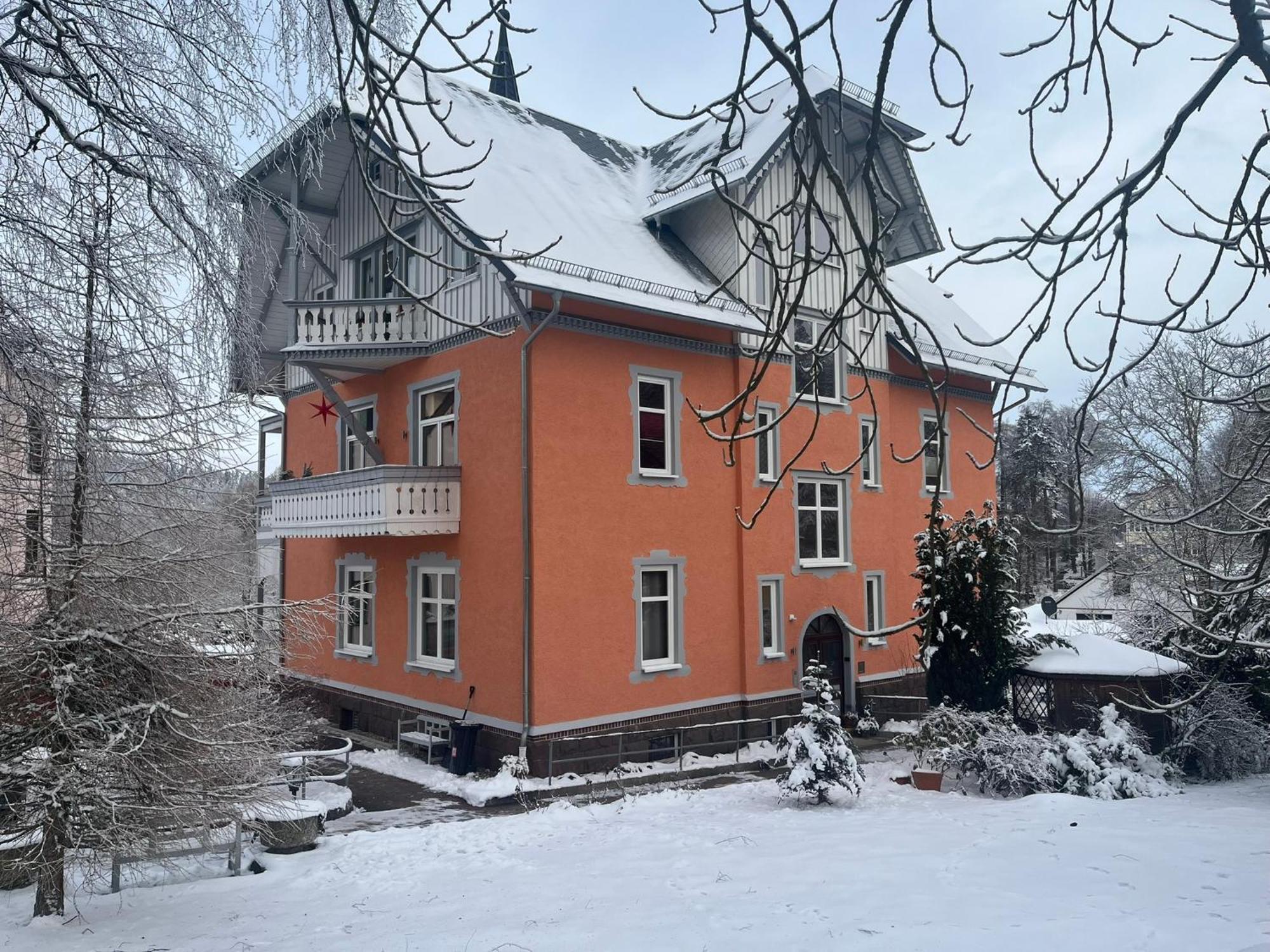 Moderne Ferienwohnung In Alter Villa Georgenthal  Zewnętrze zdjęcie