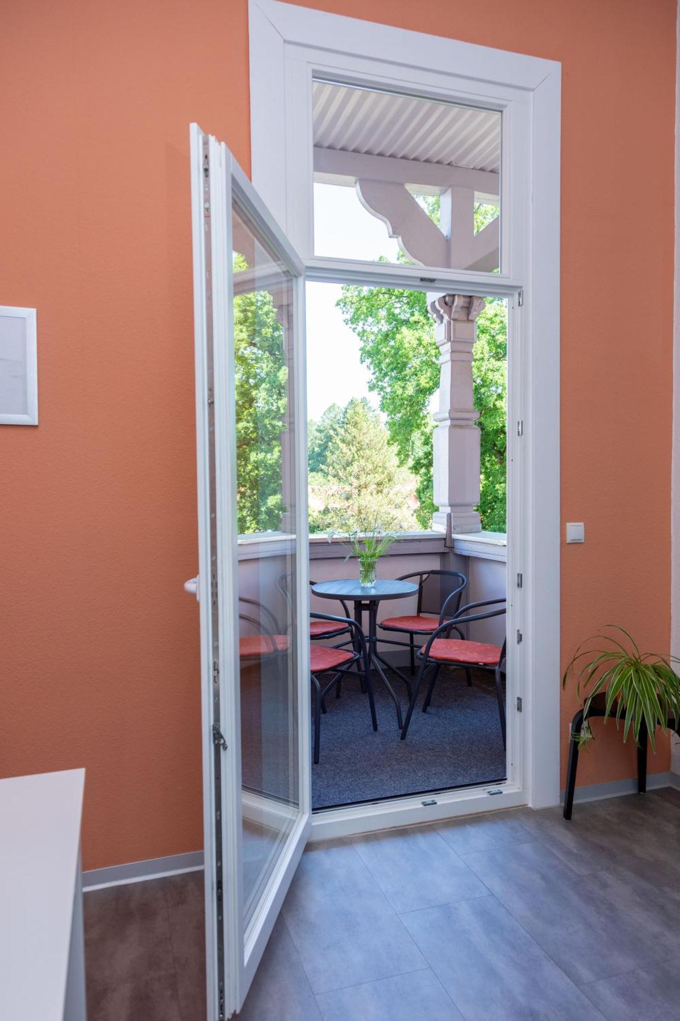 Moderne Ferienwohnung In Alter Villa Georgenthal  Zewnętrze zdjęcie